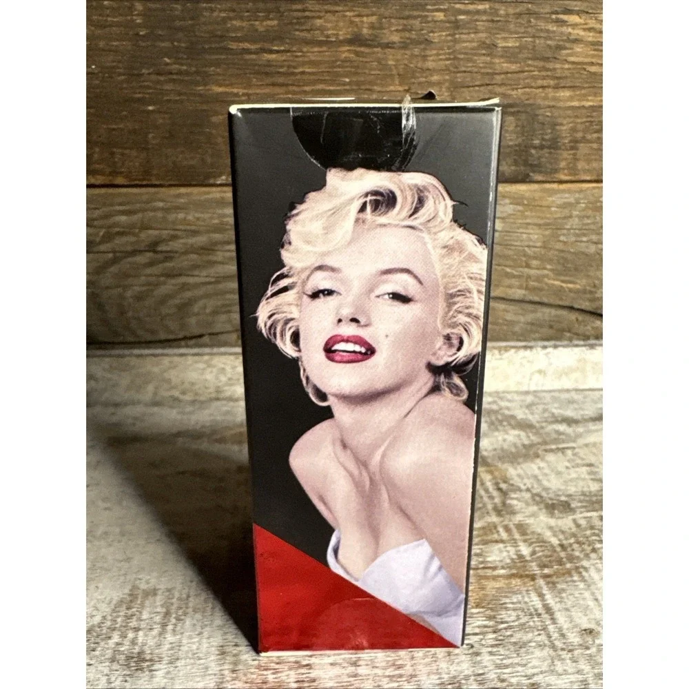 Brilliant Beauty Eyelash Curler‎ w Satin Bag & Pads NIB | MSRP = $15